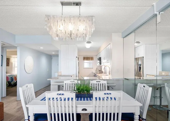 Towers-picturesque Ocean Views In 2 Bedroom With Indoor Pool! Ocean Stadt