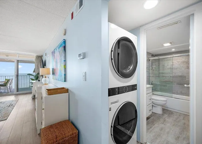Towers-picturesque Ocean Views In 2 Bedroom With Indoor Pool! Ocean Stadt