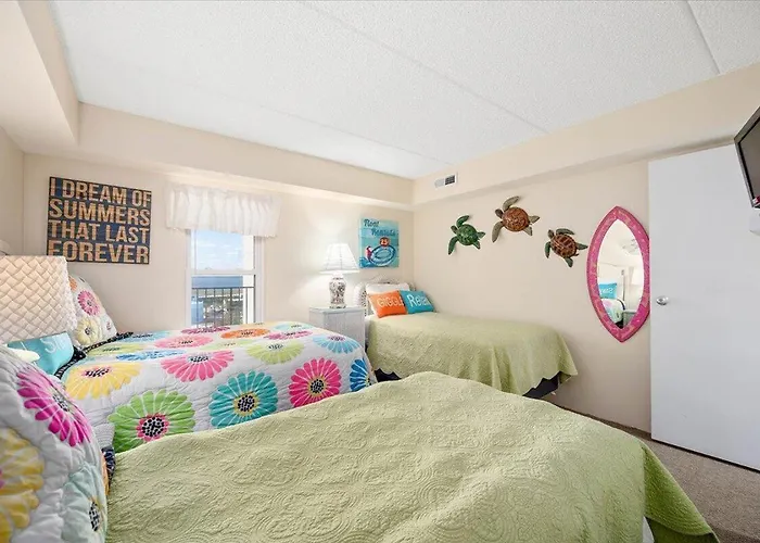 Towers-picturesque Ocean Views In 2 Bedroom With Indoor Pool! Ocean Stadt