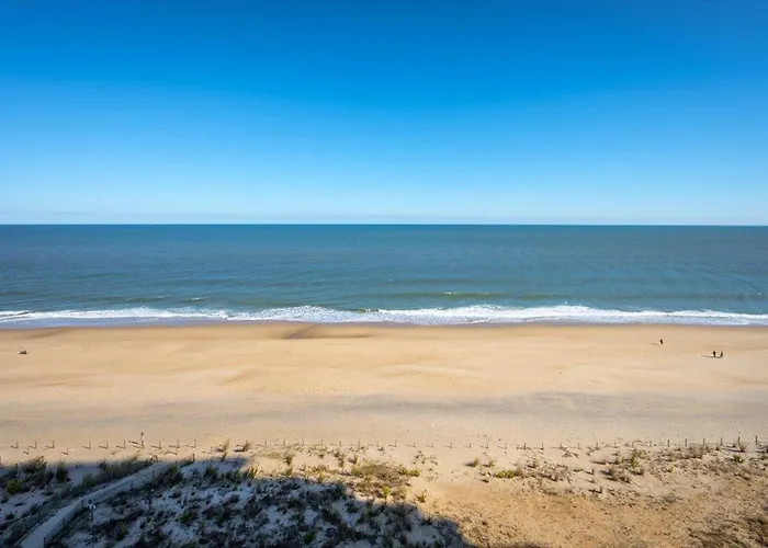 Towers-picturesque Ocean Views In 2 Bedroom With Indoor Pool! Ocean Stadt
